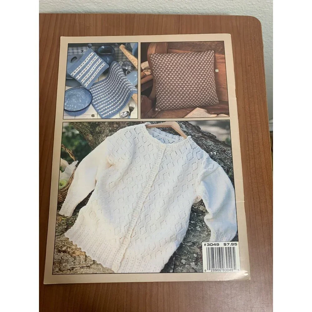 VTG OUR BEST KNIT COLLECTION 24 Knitting Projects Leisure Art #3049 1998 Crafts